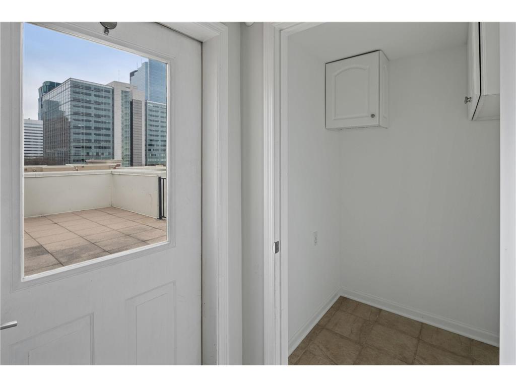 553 S 10th Street Minneapolis MN 55404 7063933 image38
