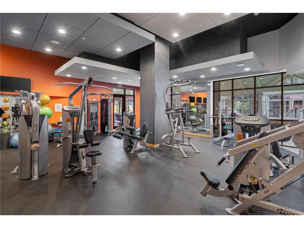 553 S 10th Street Minneapolis MN 55404 7063933 image68