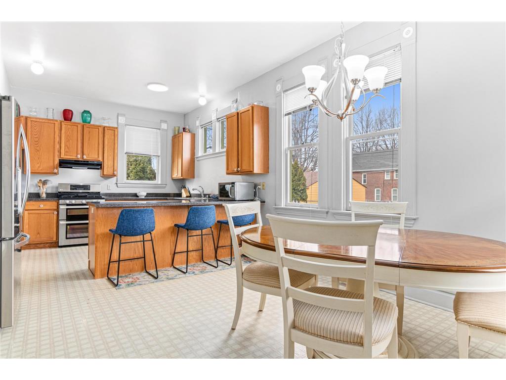 553 Sherburne Avenue Saint Paul MN 55103 6474308 image1