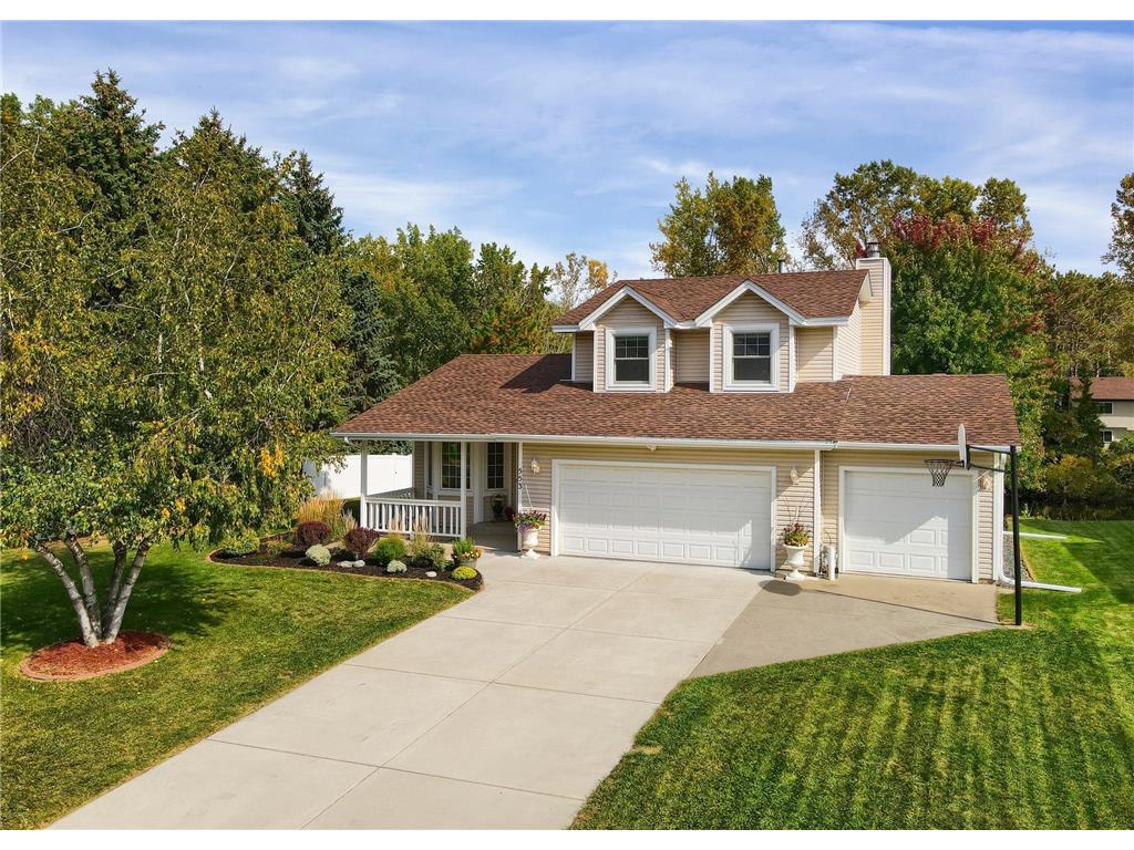 553 Vicki Lane, Shoreview, MN 55126 MLS 6266671 Edina Realty