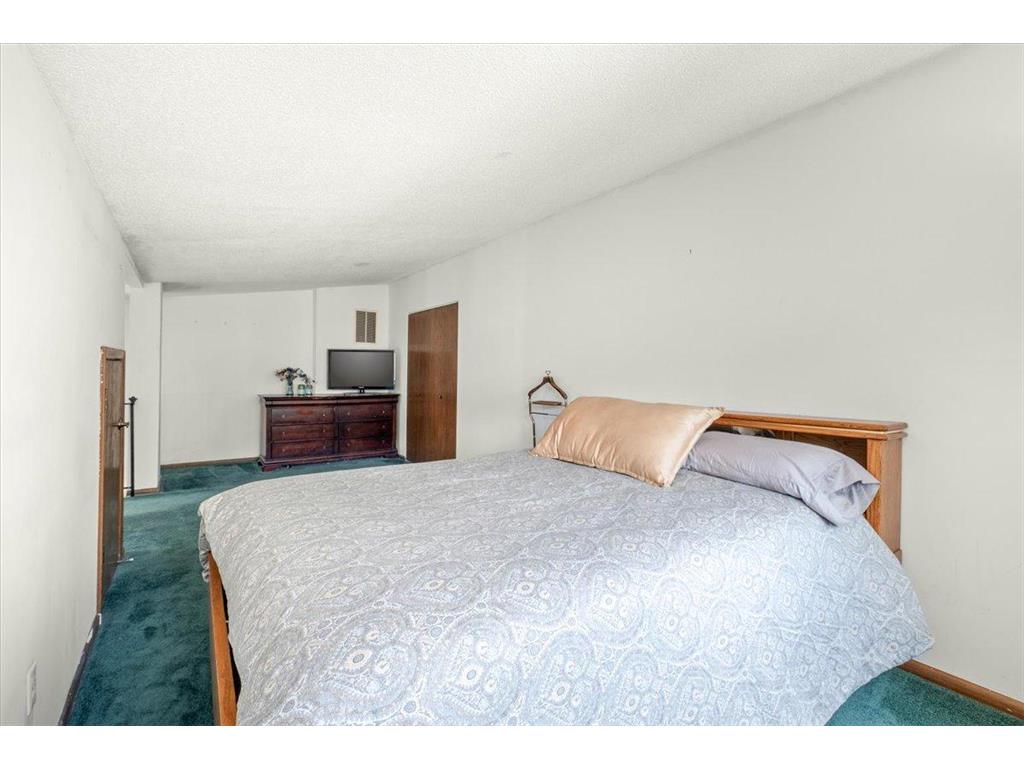 5530 E Bavarian Pass Fridley MN 55432 7112044 image17