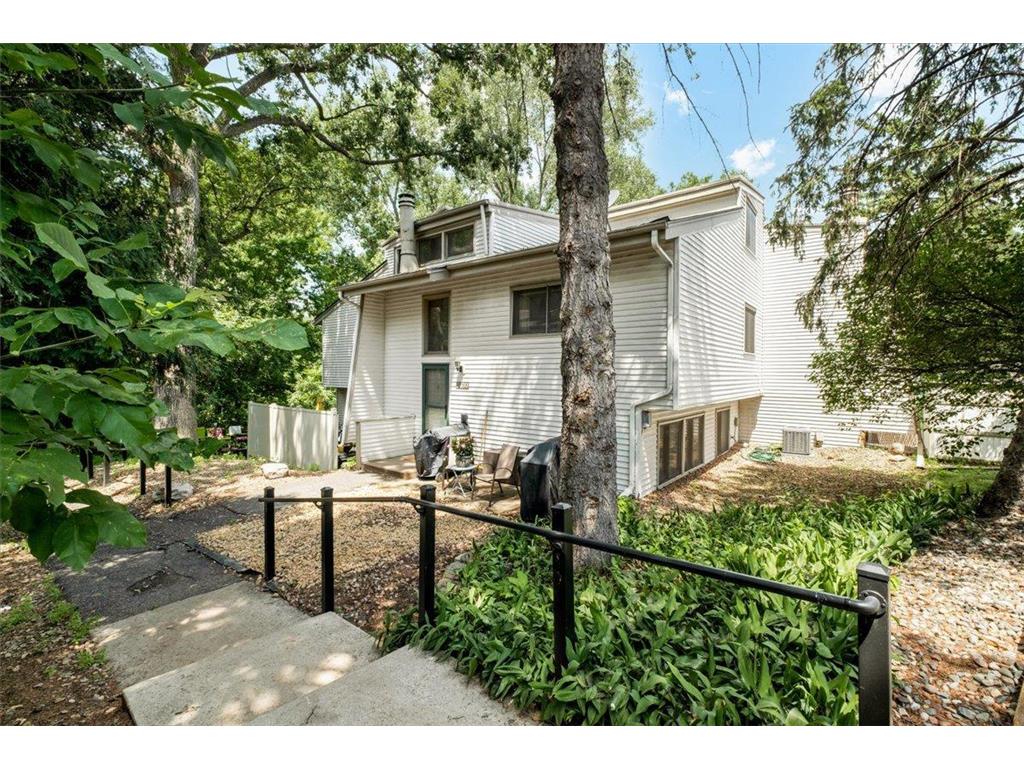 5530 E Bavarian Pass Fridley MN 55432 7112044 image20