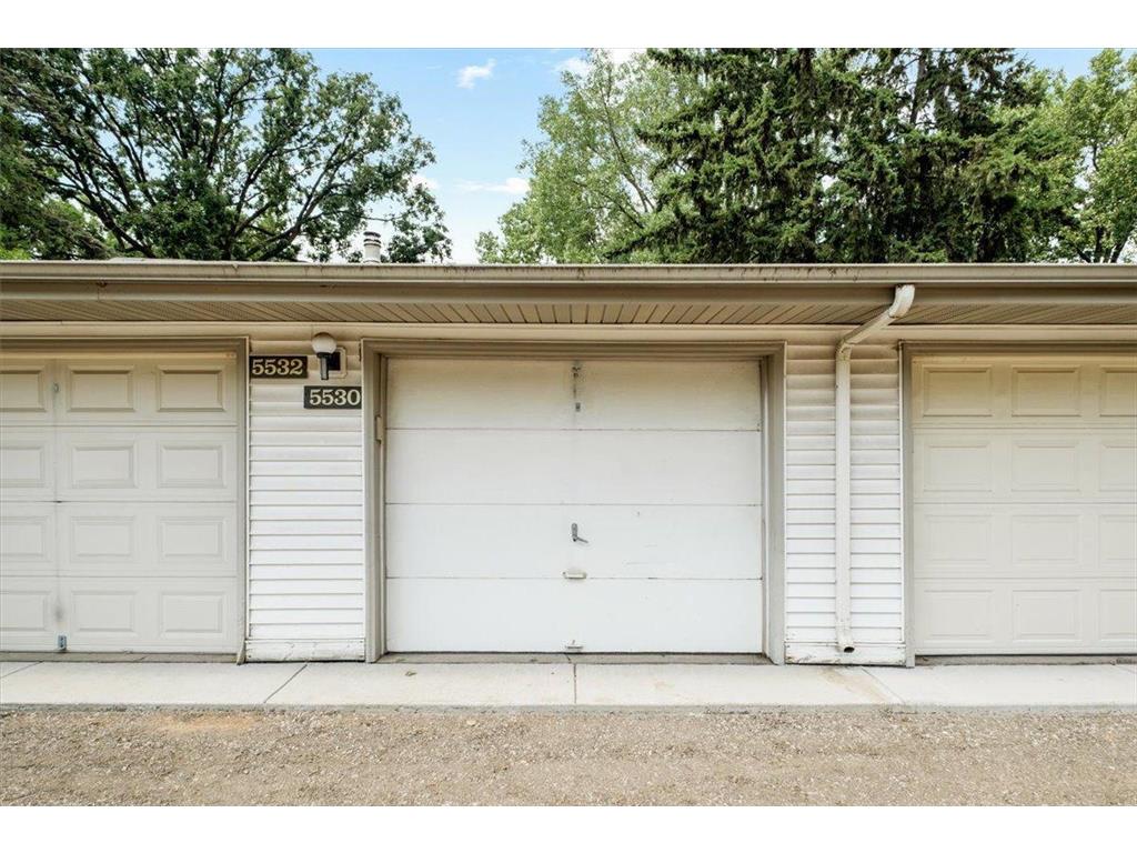 5530 E Bavarian Pass Fridley MN 55432 7112044 image22