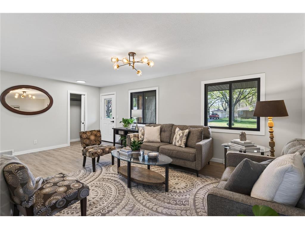 5530 Joyce Street Maple Plain MN 55359 7063962 image3