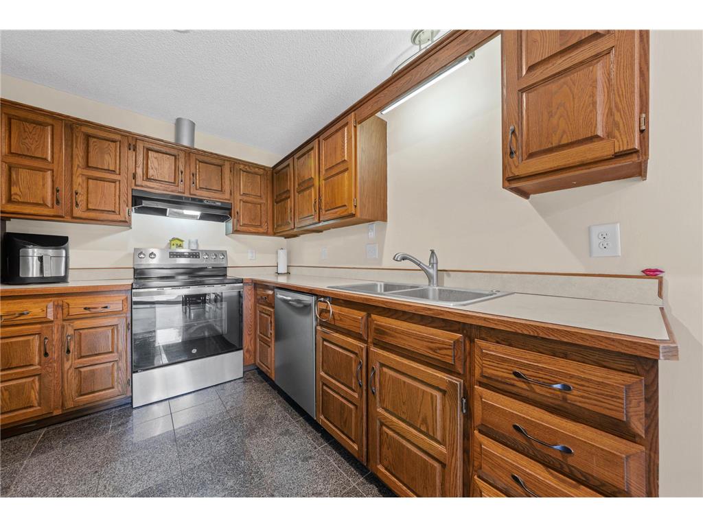 5533 Aldrich Drive N Brooklyn Center MN 55430 7105259 image10