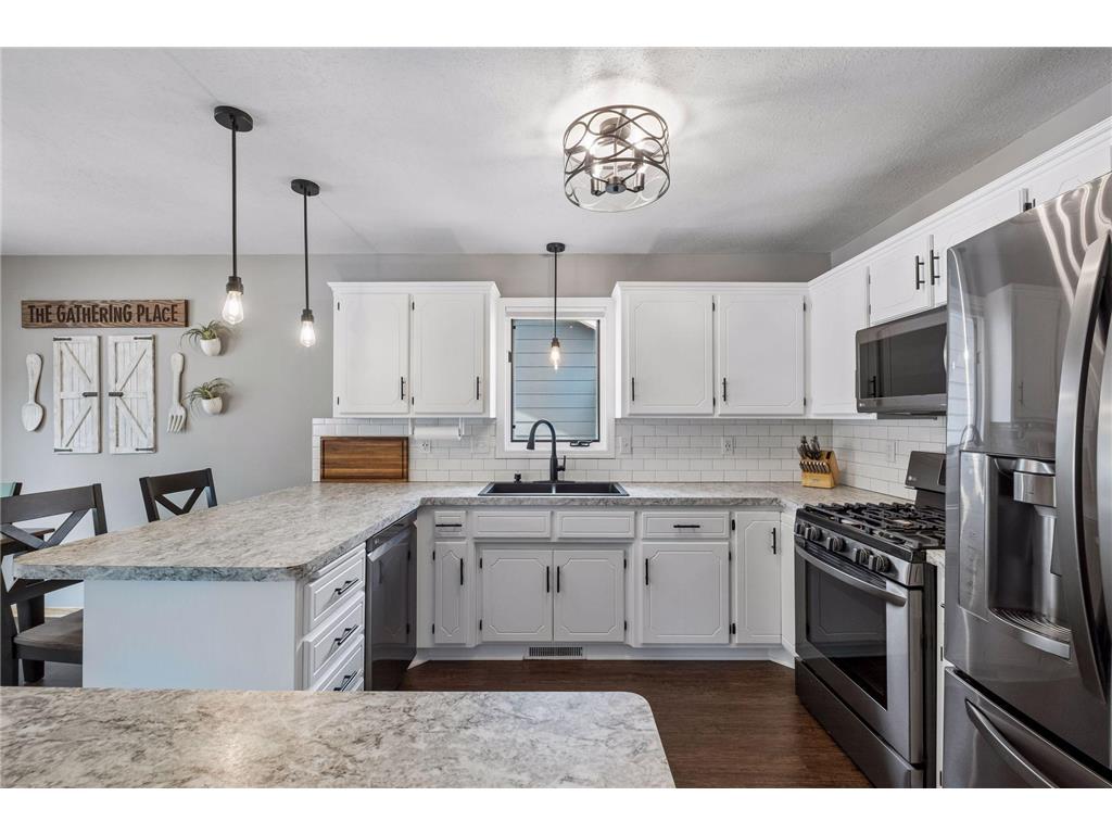 5533 Golfview Lane N Oakdale MN 55128 6764979 image10
