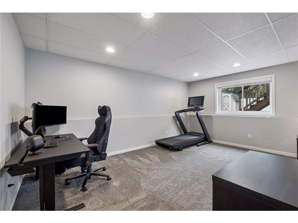 5533 Golfview Lane N Oakdale MN 55128 6764979 image23