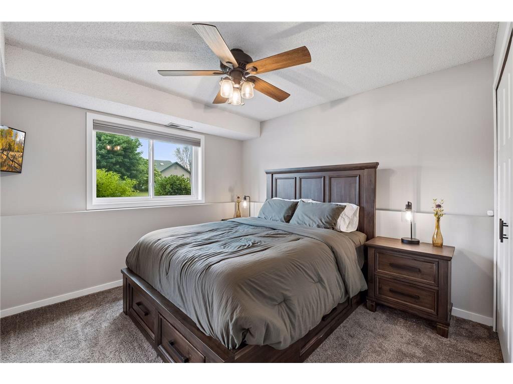 5533 Golfview Lane N Oakdale MN 55128 6764979 image25