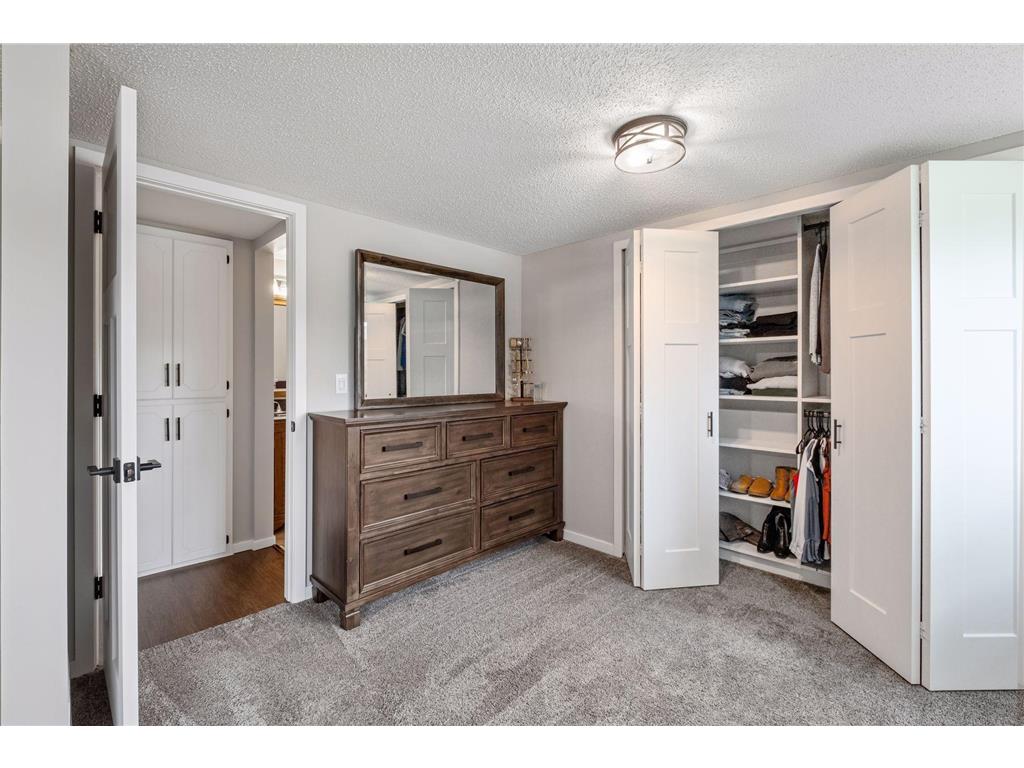 5533 Golfview Lane N Oakdale MN 55128 6764979 image27