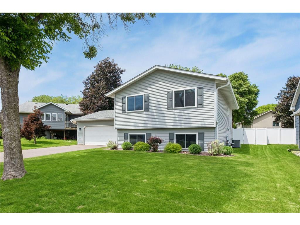 5533 Golfview Lane N Oakdale MN 55128 6764979 image36