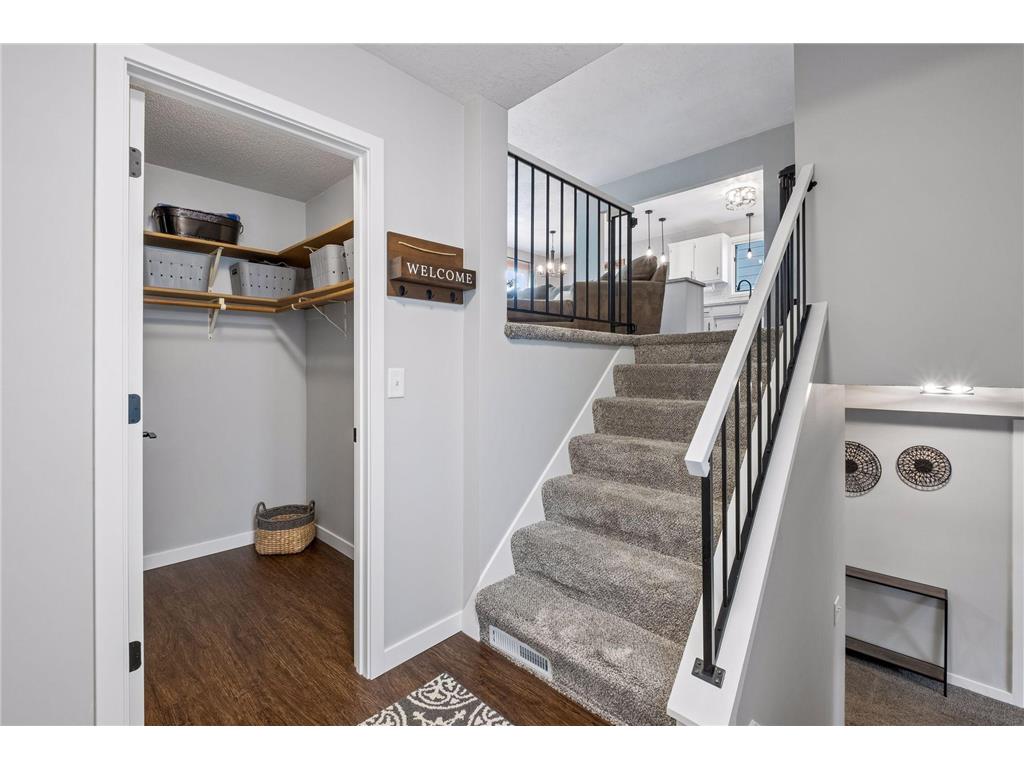 5533 Golfview Lane N Oakdale MN 55128 6764979 image4