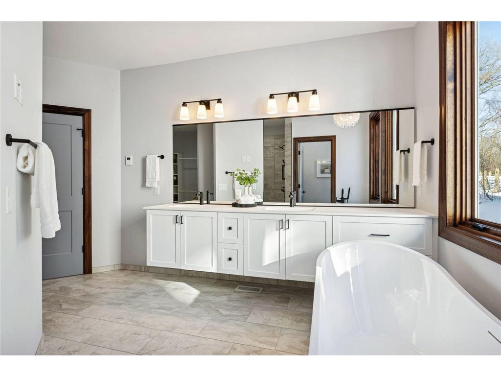 5534 Conifer Trail Minnetonka MN 55345 7010529 image37