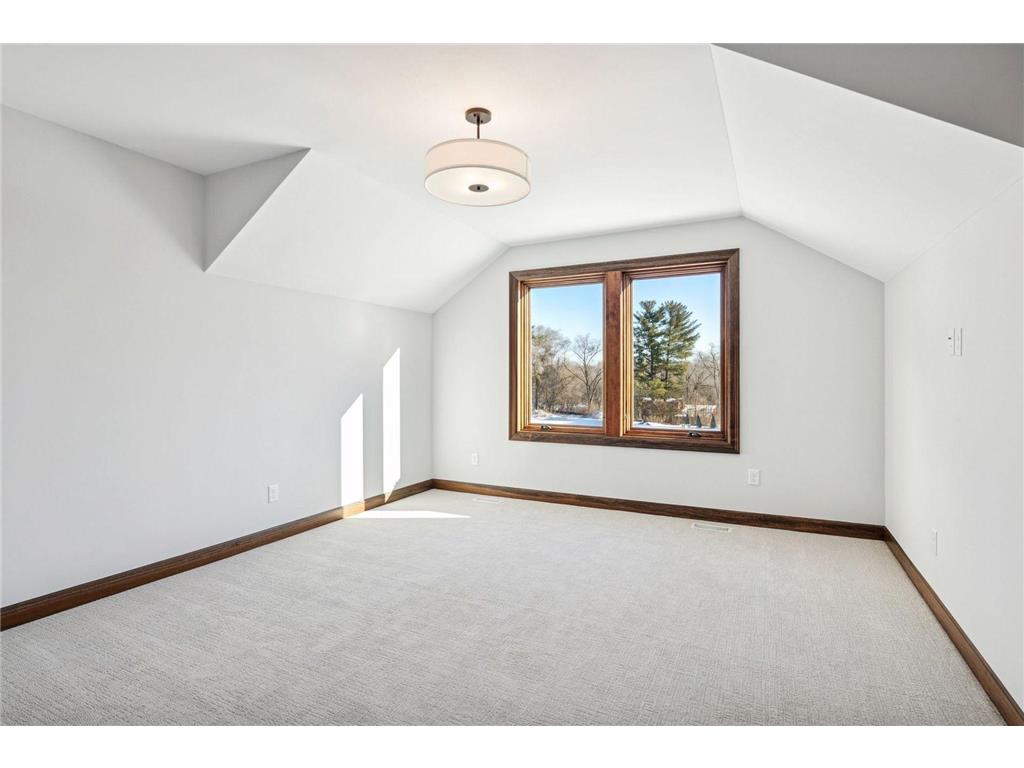 5534 Conifer Trail Minnetonka MN 55345 7010529 image39