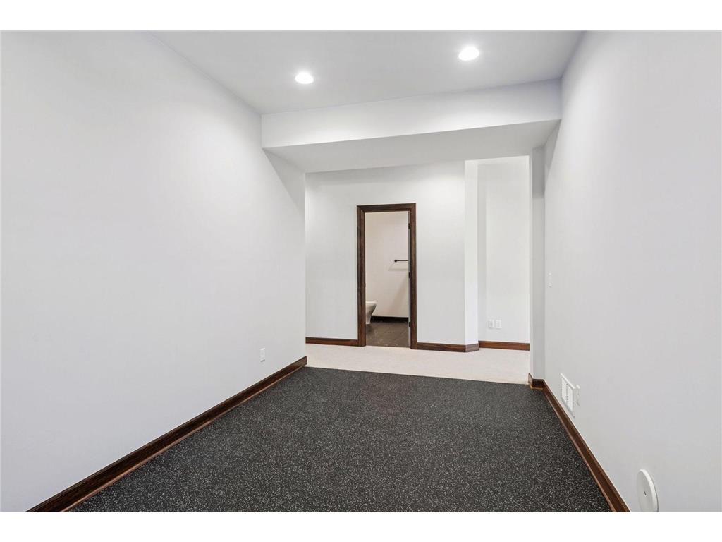 5534 Conifer Trail Minnetonka MN 55345 7010529 image44