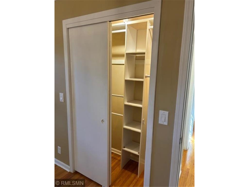 5534 Washburn Avenue S Minneapolis MN 55410 6795705 image10