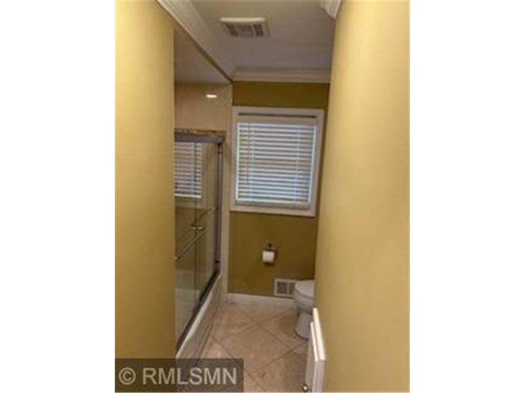 5534 Washburn Avenue S Minneapolis MN 55410 6795705 image11