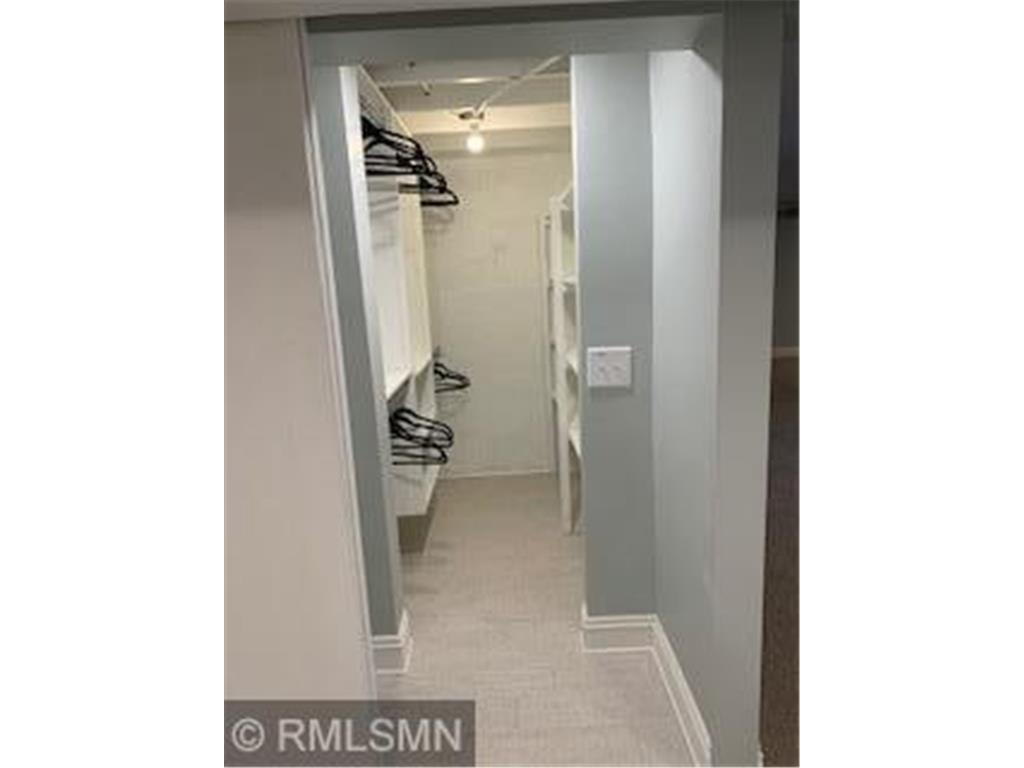 5534 Washburn Avenue S Minneapolis MN 55410 6795705 image18