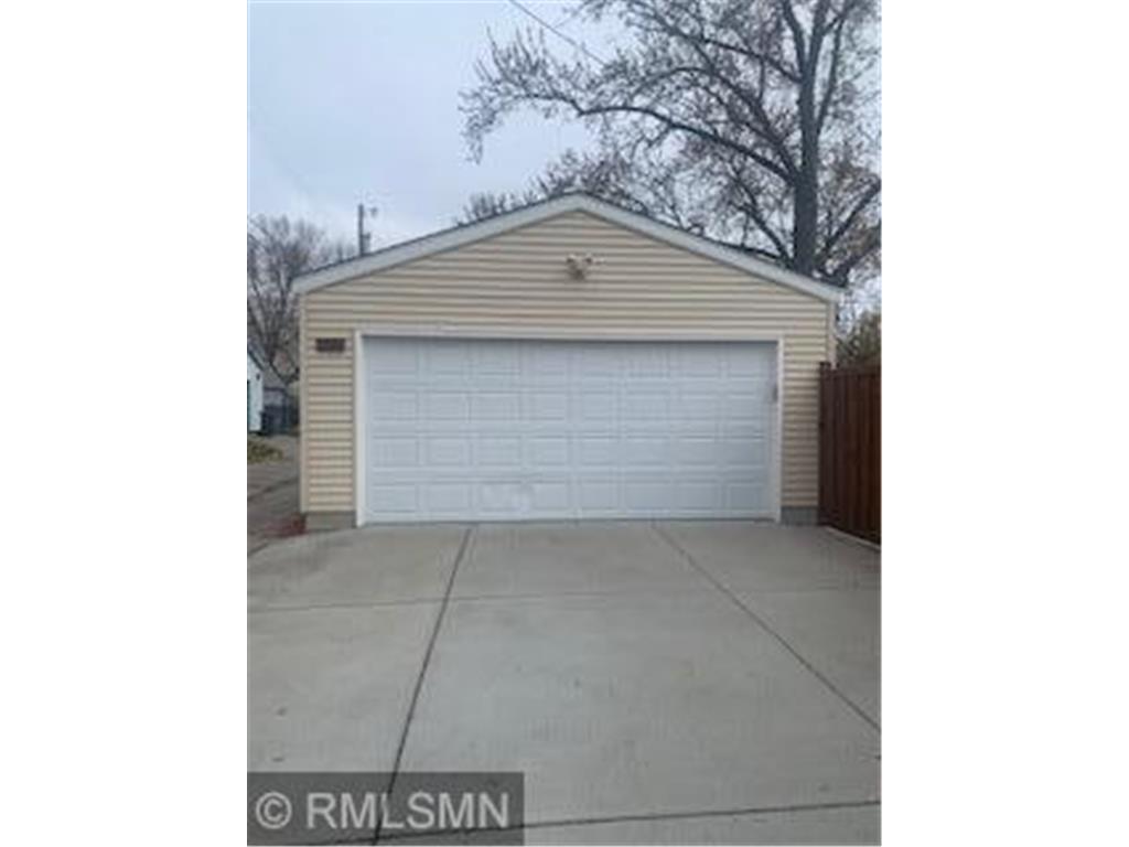 5534 Washburn Avenue S Minneapolis MN 55410 6795705 image28