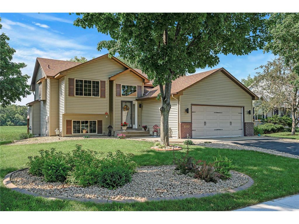 5535 S Park Drive Savage MN 55378 6584800 image1