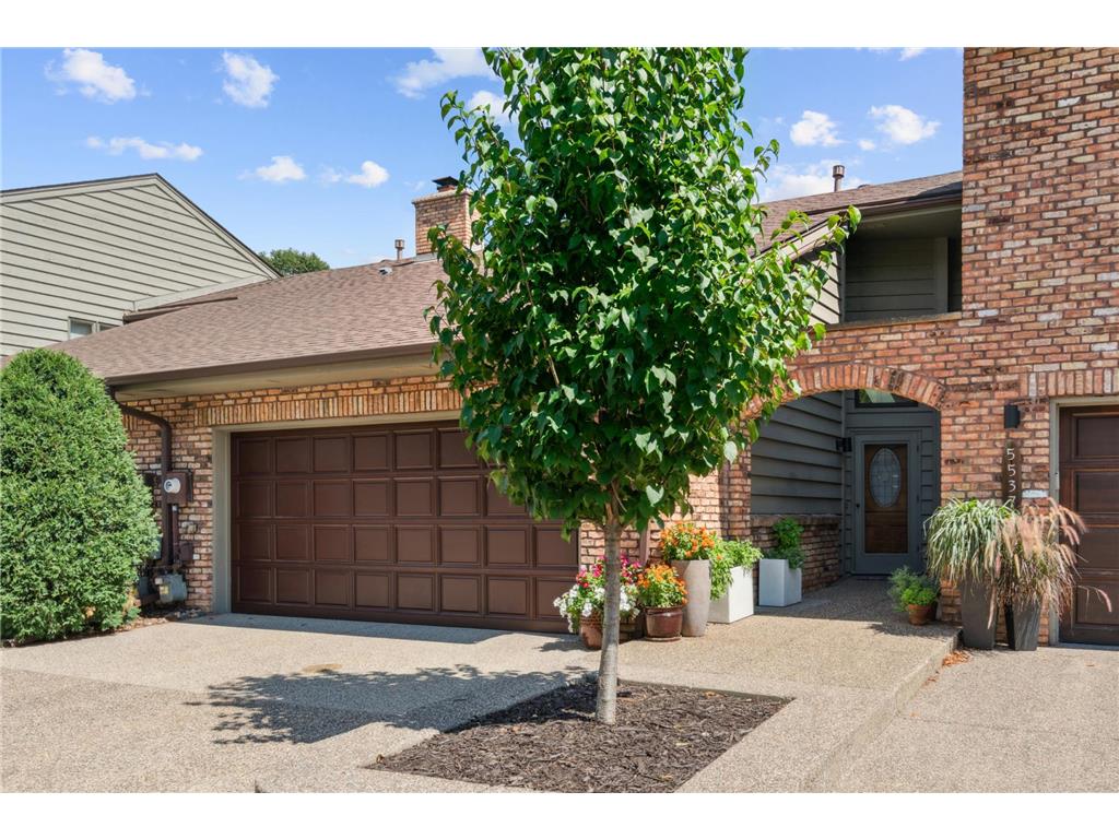 5535 Village Drive Edina MN 55439 6776105 image1