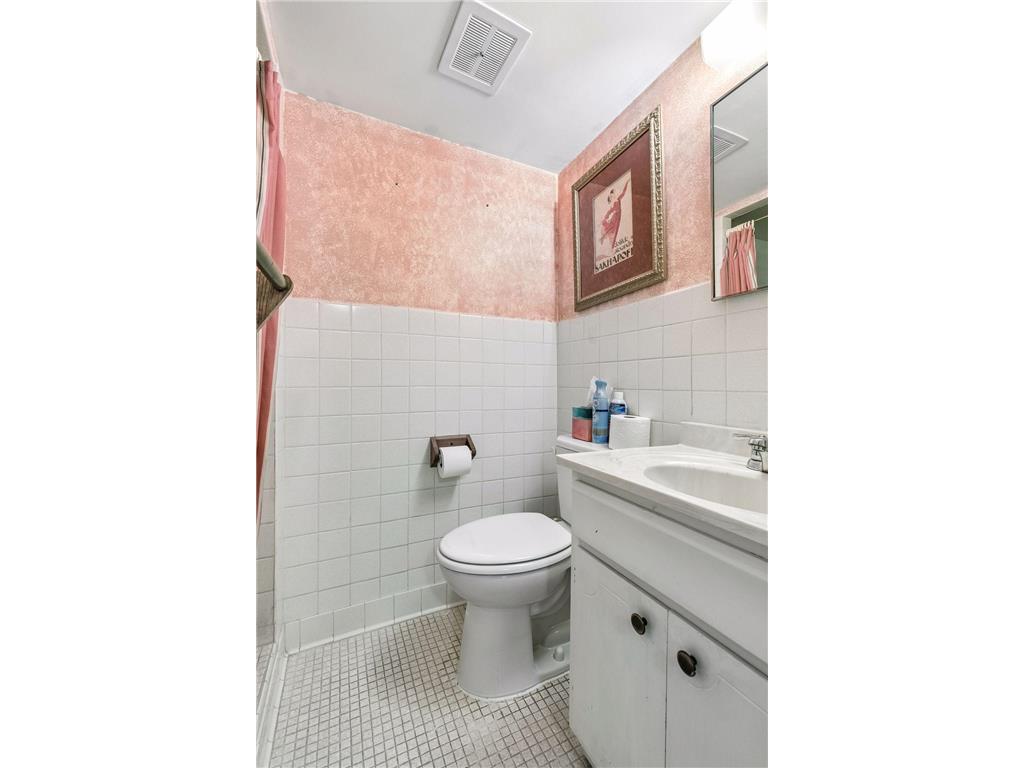 5536 Chicago Avenue Minneapolis MN 55417 7086283 image37