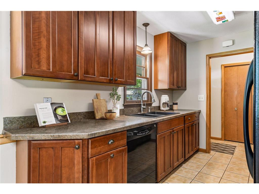 5536 Holiday Road Minnetonka MN 55345 7105243 image15