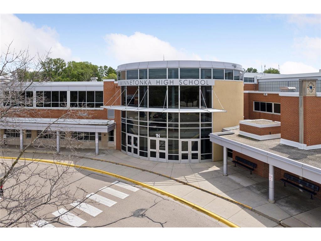 5536 Holiday Road Minnetonka MN 55345 7105243 image35