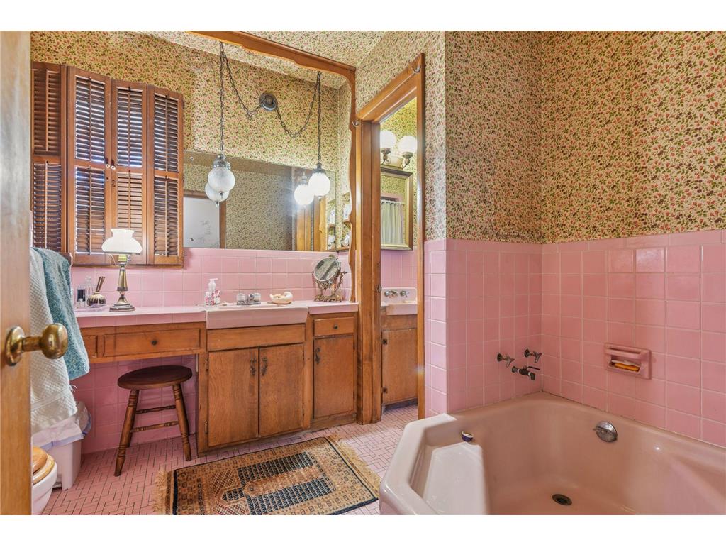 5536 Saint Johns Avenue Edina MN 55424 6816032 image21