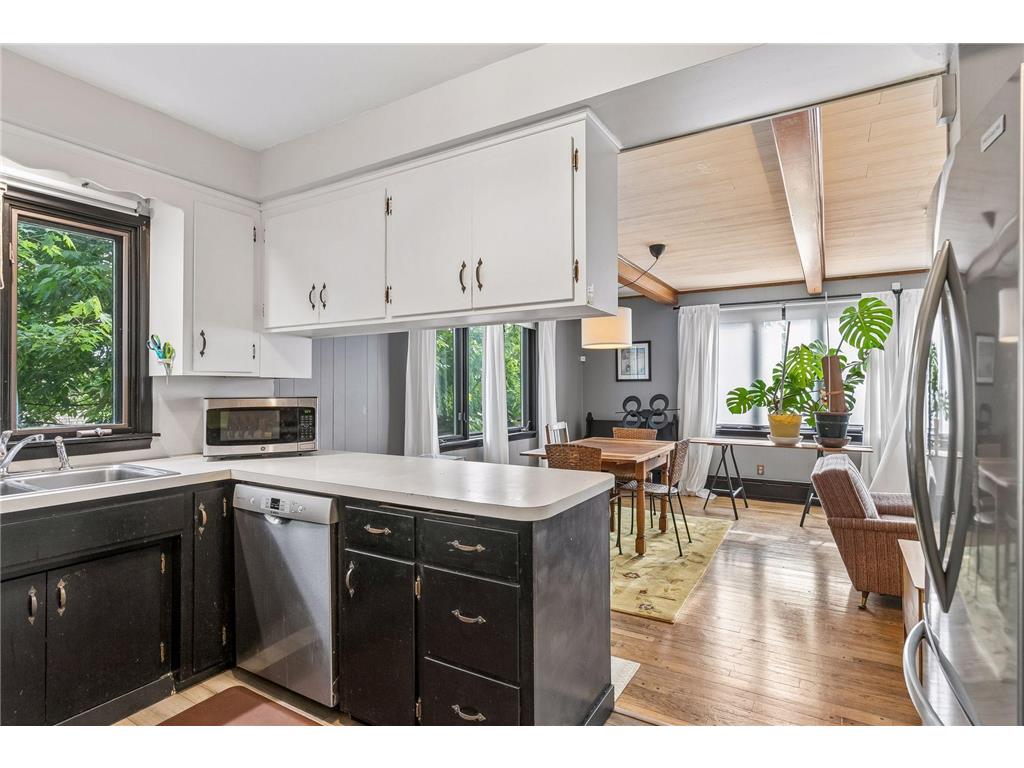 5538 Chicago Avenue Minneapolis MN 55417 7089641 image11