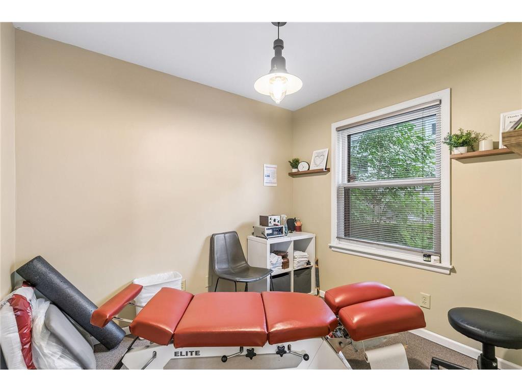 5538 Chicago Avenue Minneapolis MN 55417 7089641 image31