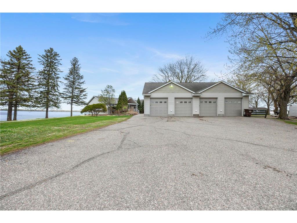 5538 County Road 6 SW Howard Lake MN 55349 - Howard 7061105 image9