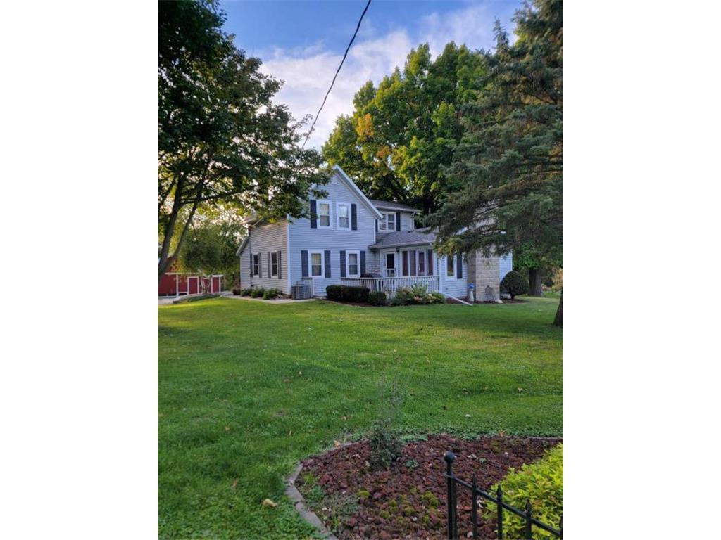 55381 201st Avenue Concord Twp MN 55985 6689700 image1