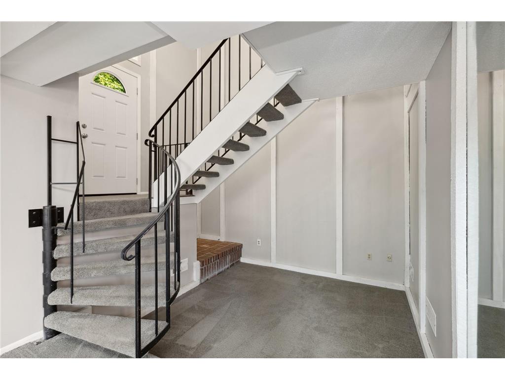 5540 E Bavarian Pass Fridley MN 55432 6407043 image1