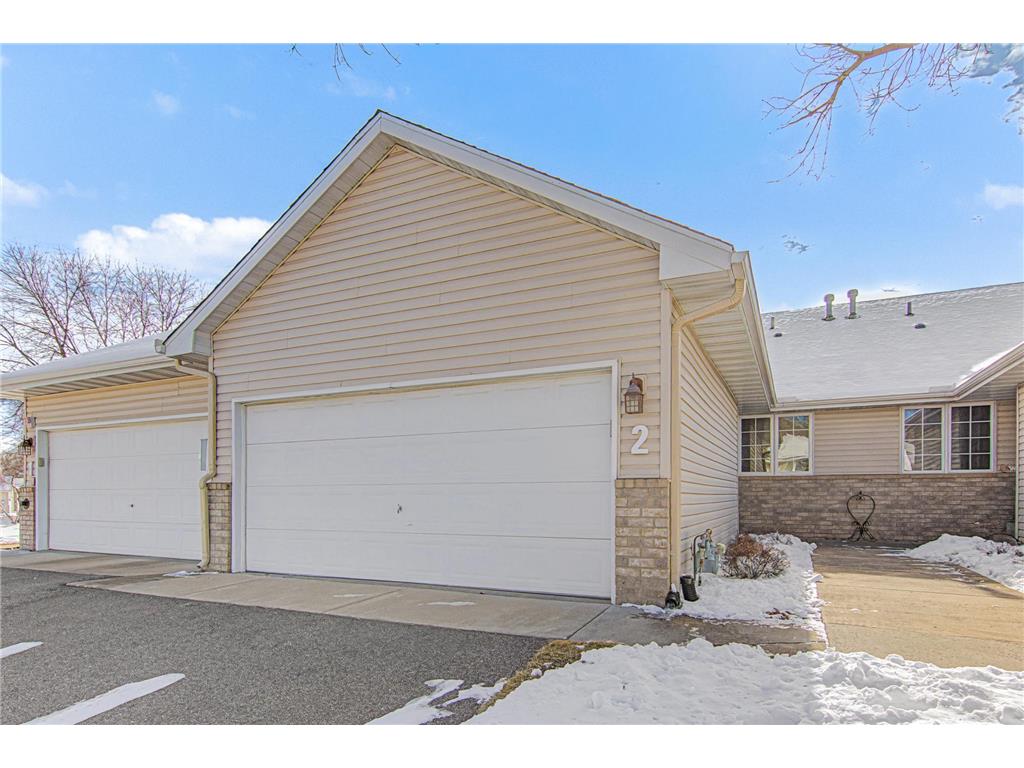 5540 Nathan Lane N #2 Plymouth MN 55442 7022309 image1