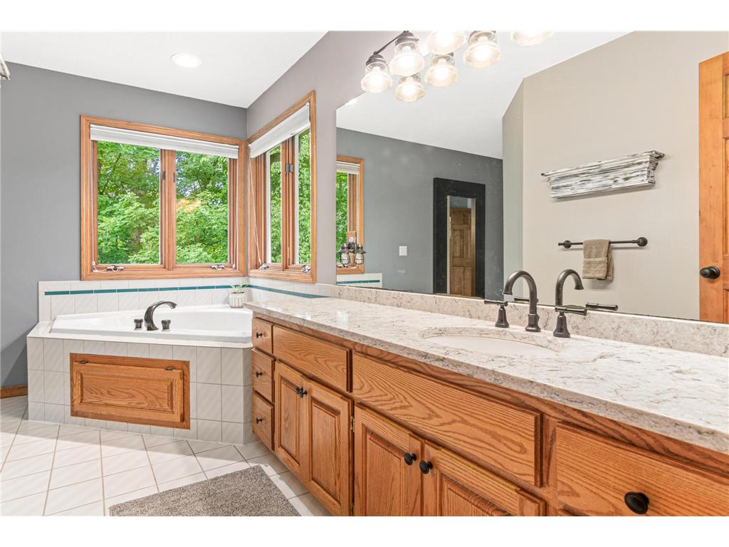 5540 Timber Trail Independence MN 55359 7019090 image32