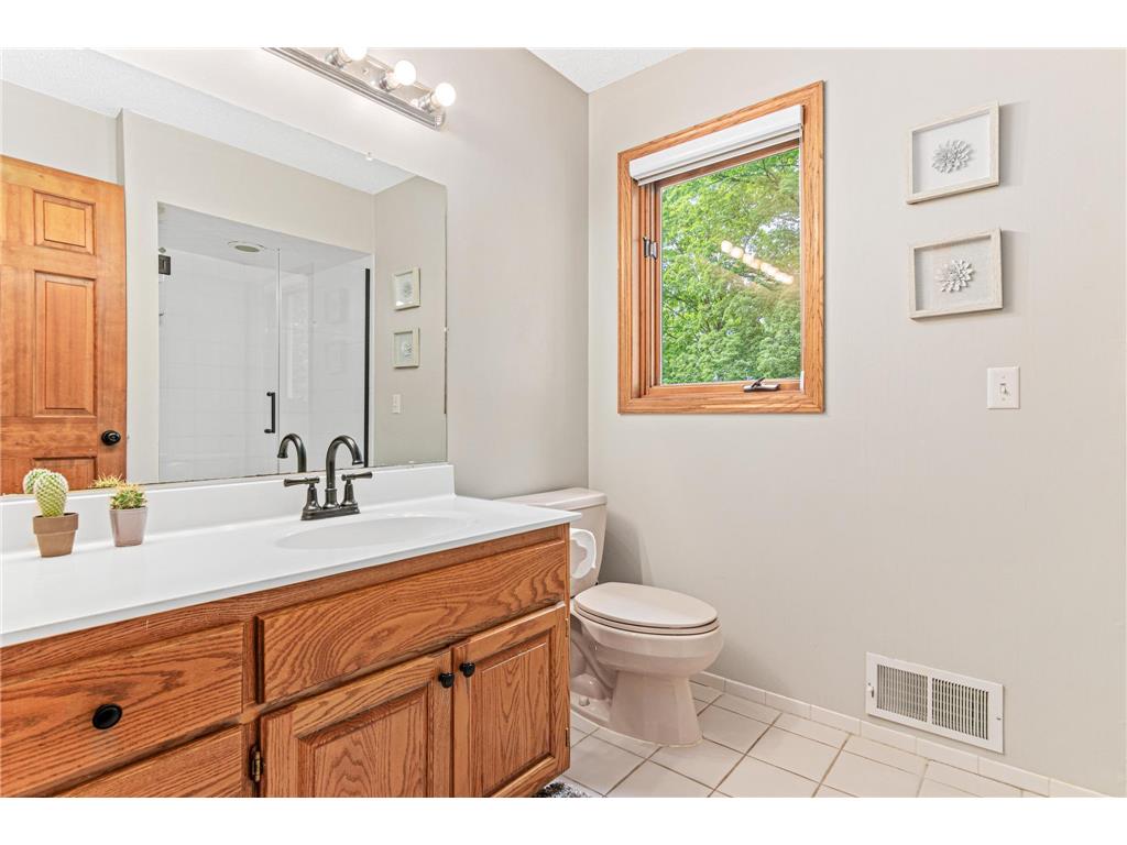 5540 Timber Trail Independence MN 55359 7019090 image35