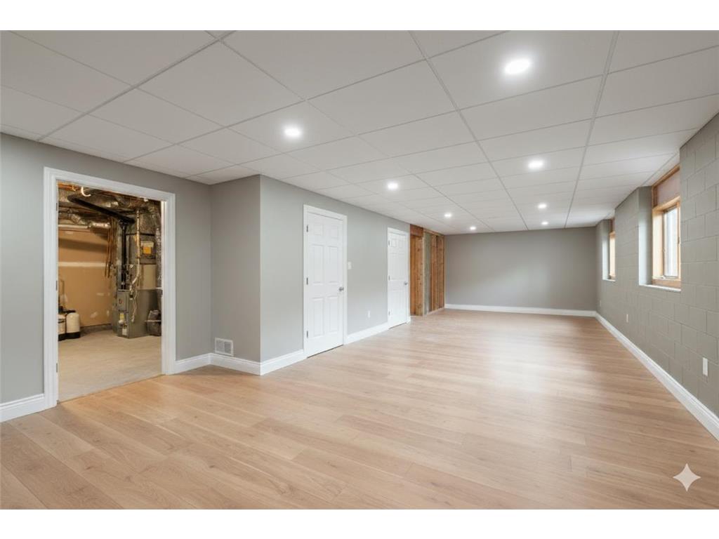 5541 W 70th Street Edina MN 55439 6710609 image39