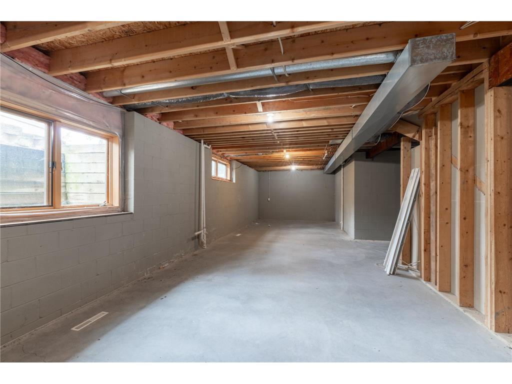 5541 W 70th Street Edina MN 55439 6710609 image42