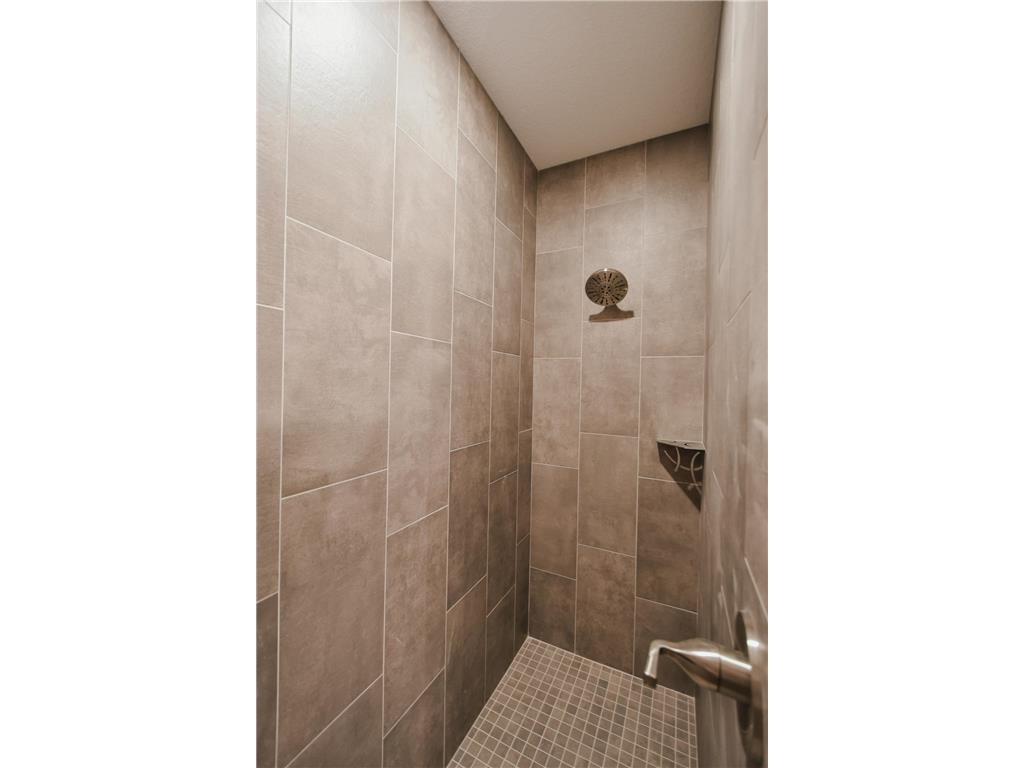 5542 Cannon Dale Court Red Wing MN 55066 7005354 image16