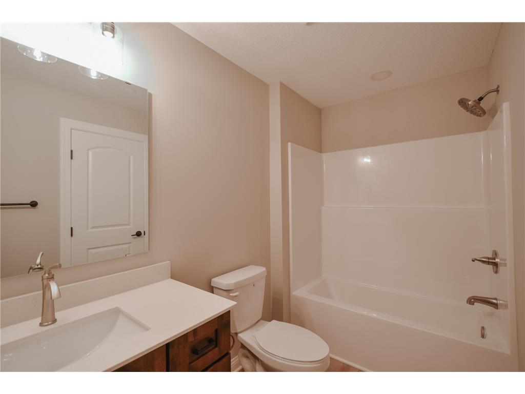 5542 Cannon Dale Court Red Wing MN 55066 7005354 image36