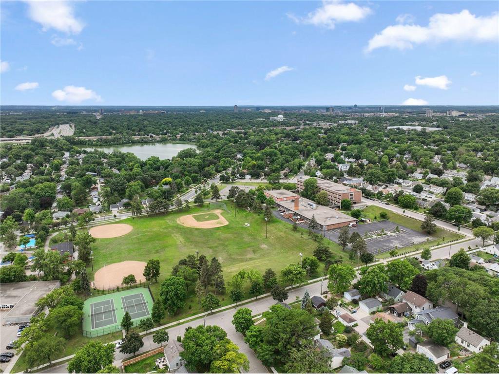 5544 Fremont Avenue S Minneapolis MN 55419 7096283 image31