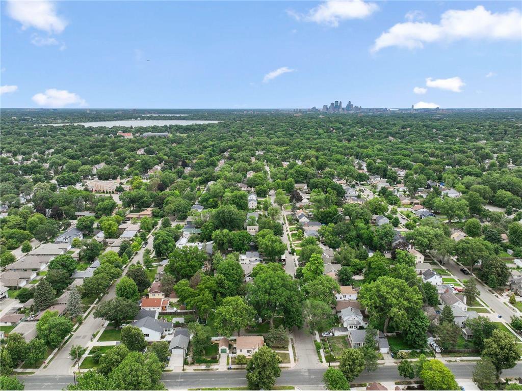 5544 Fremont Avenue S Minneapolis MN 55419 7096283 image32