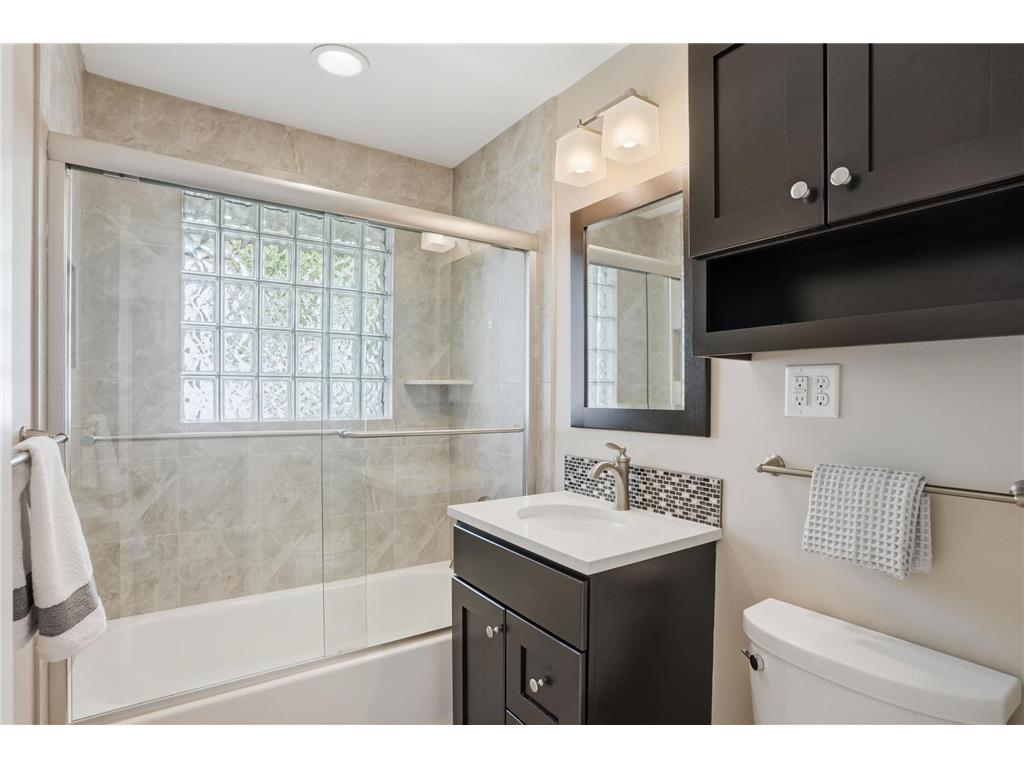 5544 Saint Johns Avenue Edina MN 55424 7082909 image26
