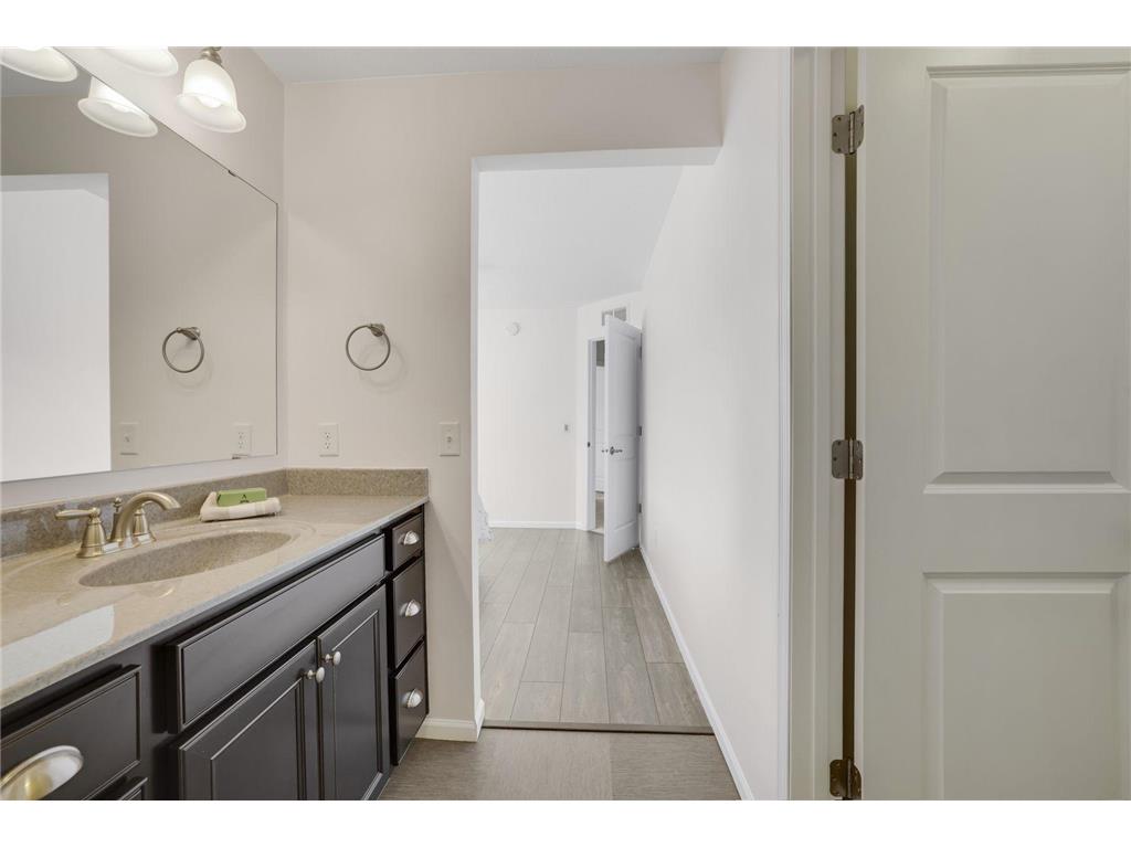 5545 Garland Lane N Plymouth MN 55446 7045200 image55