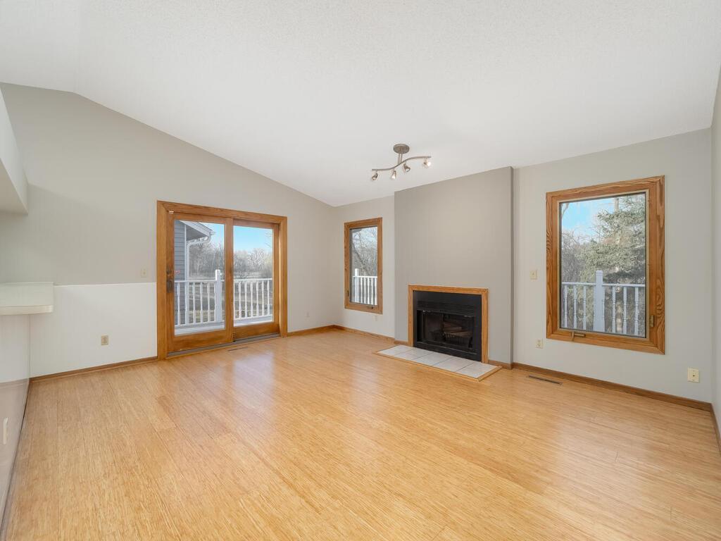 5545 Knoll Drive Shoreview MN 55126 7036177 image17