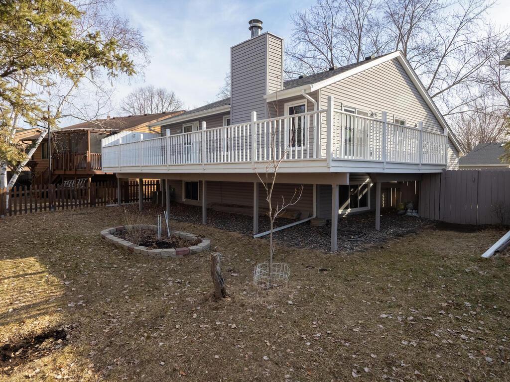 5545 Knoll Drive Shoreview MN 55126 7036177 image3