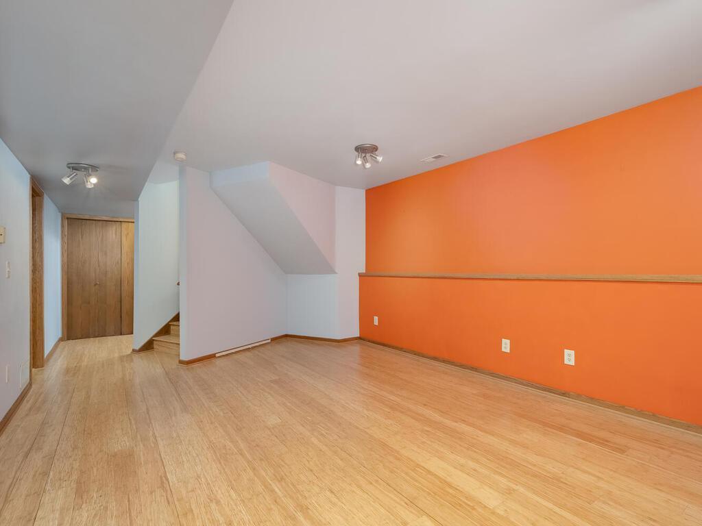 5545 Knoll Drive Shoreview MN 55126 7036177 image30
