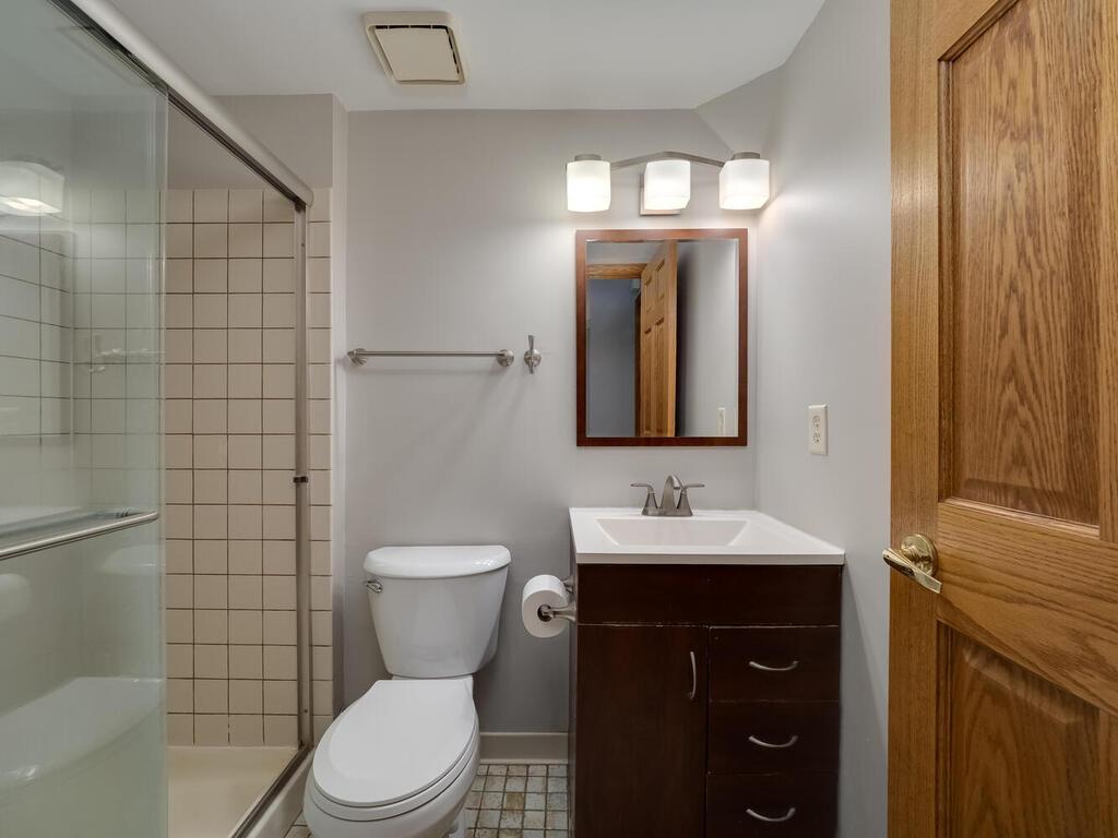 5545 Knoll Drive Shoreview MN 55126 7036177 image36