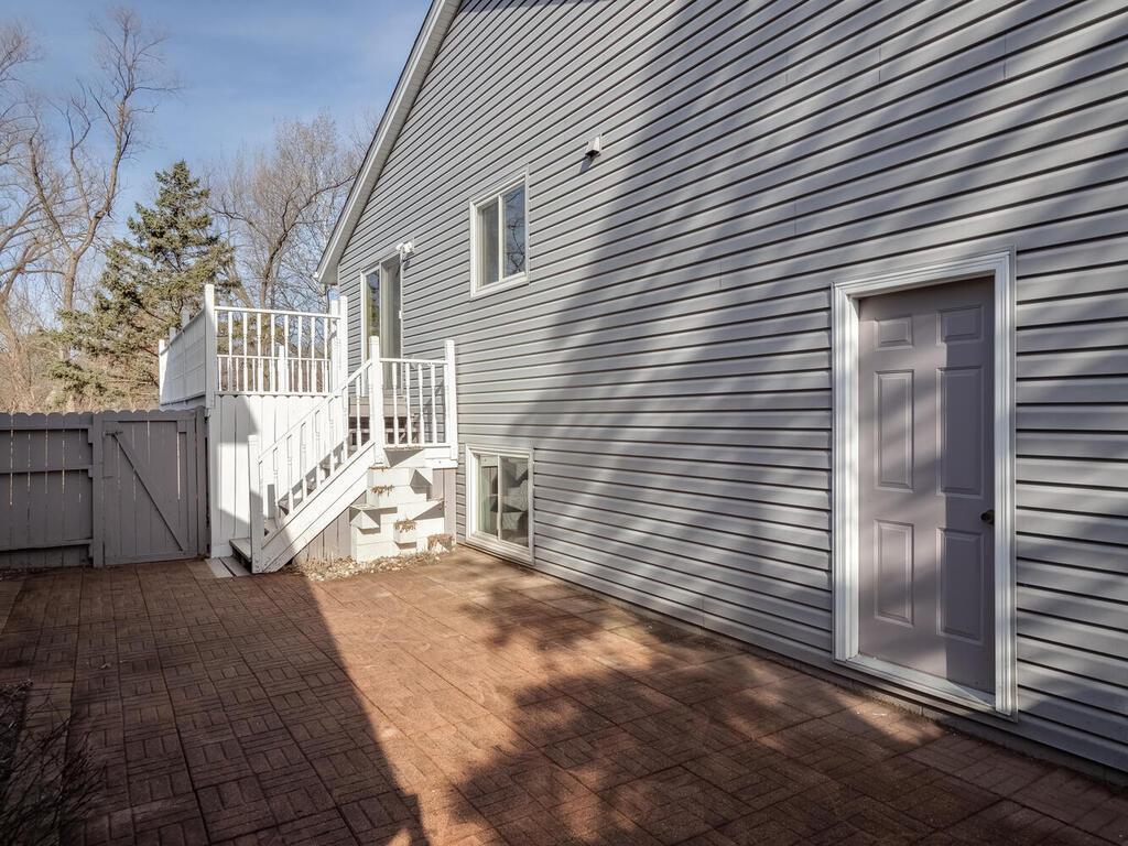 5545 Knoll Drive Shoreview MN 55126 7036177 image8