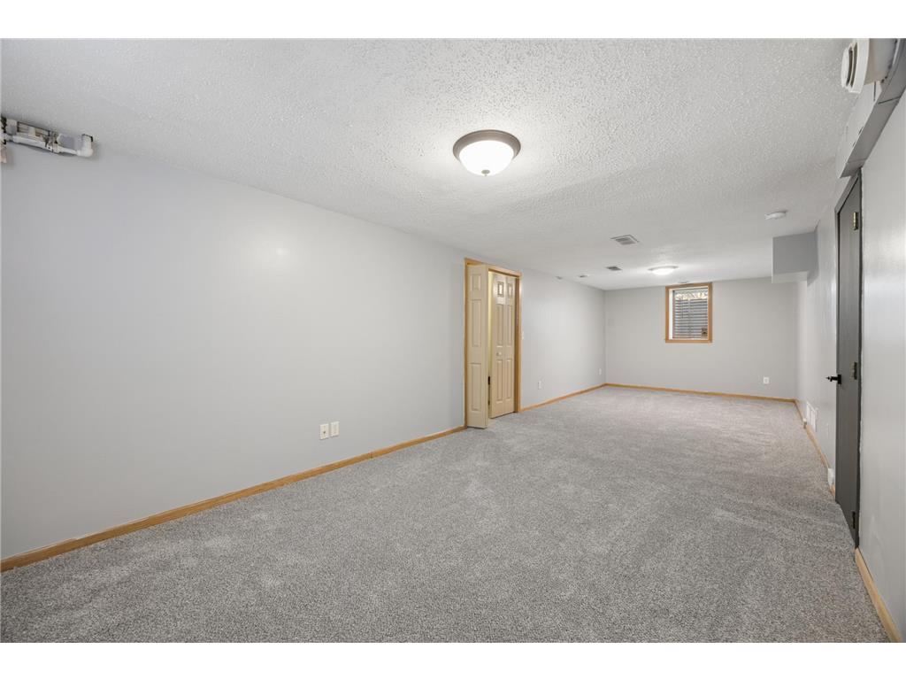 5546 Emerson Avenue N Brooklyn Center MN 55430 7079472 image20